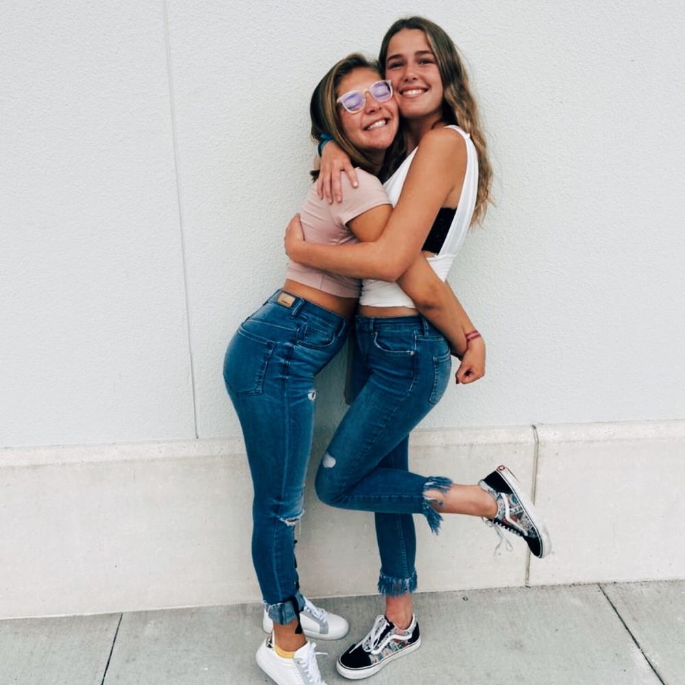 Meet your Posher, Finley